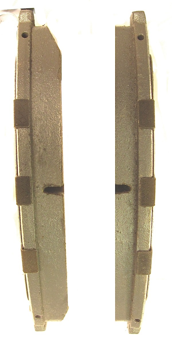 Comparison of evenly worn vs unevenly worn brake pads
